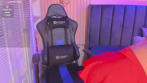 ashlye_miller_ online show from December 11, 10:14 am