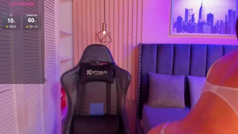 ashlye_miller_ online show from December 14, 3:40 am