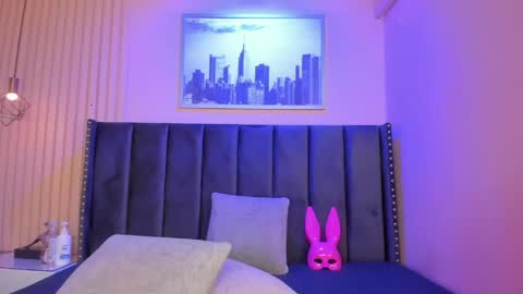 Snapshot of ashlye_miller_ chatting on May 1, 7:29 pm ashlye_miller_ online show from May 1, 7:29 pm