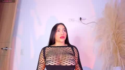 Paula Baleta  online show from July 3, 3:13 am