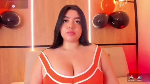 Snapshot of ashlyn_parker chatting on October 31, 8:32 pm ashlyn online show from October 31, 8:32 pm