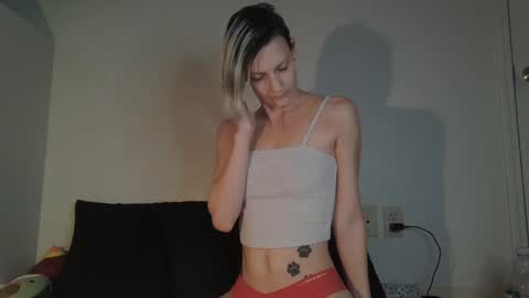 Ash online show from December 12, 9:48 pm