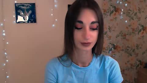 asia_n_ online show from October 28, 4:27 am