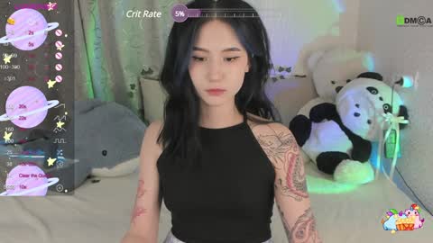 Emma online show from December 8, 1:25 pm