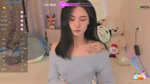 Emma online show from January 2, 1:30 pm