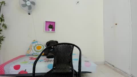 Camila online show from November 11, 11:32 am