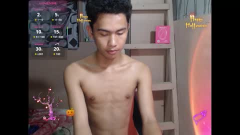 asian_ainsley69 online show from November 1, 7:16 pm