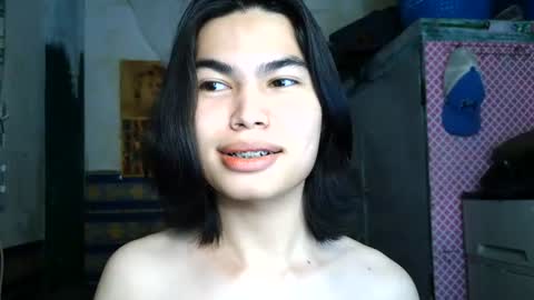 asian_babyboi online show from July 2, 7:42 pm