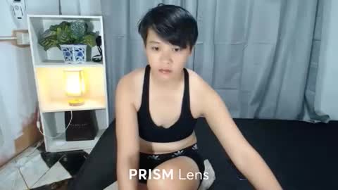 Snapshot of asian_badz chatting on September 27, 5:45 am asian_badz online show from September 27, 5:45 am