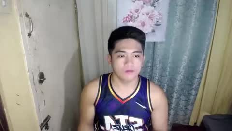 Snapshot of asian_boner03 chatting on December 2, 9:03 am asian_boner03 online show from December 2, 9:03 am