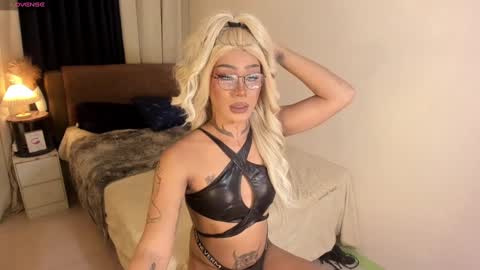 Snapshot of asian_cumsawyer chatting on March 8, 6:21 am bigload CUM take me private show or passwordshow online show from March 8, 6:21 am