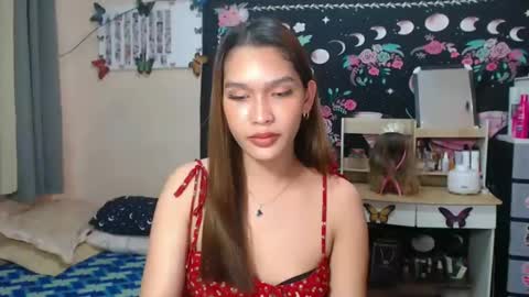 Snapshot of asian_glamm chatting on December 1, 4:29 pm ANITA online show from December 1, 4:29 pm