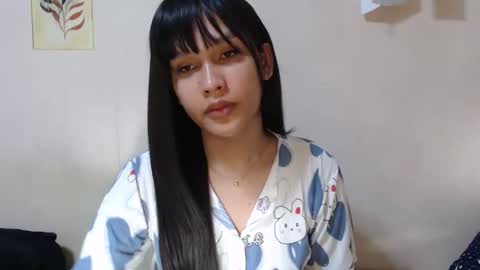 Snapshot of asian_glamm chatting on November 15, 7:43 pm ANITA online show from November 15, 7:43 pm