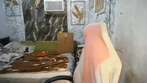 im janeth single mom online show from June 6, 2:49 am