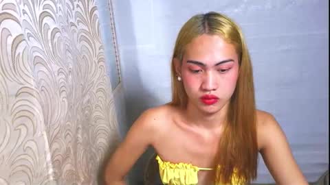 LOVELY LORAINE online show from September 25, 4:21 pm