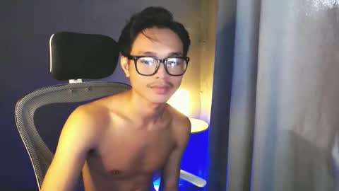 Snapshot of asian_mjxx chatting on May 23, 7:56 am cCALL ME MJ online show from May 23, 7:56 am