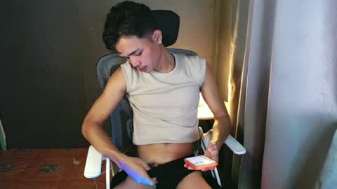 Snapshot of asian_mjxx chatting on June 13, 6:55 am cCALL ME MJ online show from June 13, 6:55 am