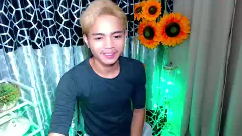 Snapshot of asian_mjxx chatting on July 2, 11:38 am cCALL ME MJ online show from July 2, 11:38 am