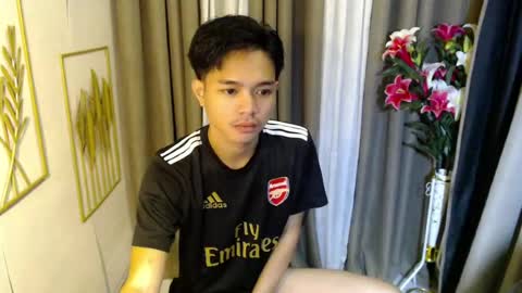 Snapshot of asian_mjxx chatting on July 28, 11:15 pm cCALL ME MJ online show from July 28, 11:15 pm
