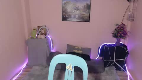 Snapshot of asian_prince_of_cock chatting on October 28, 5:33 am Prince online show from October 28, 5:33 am