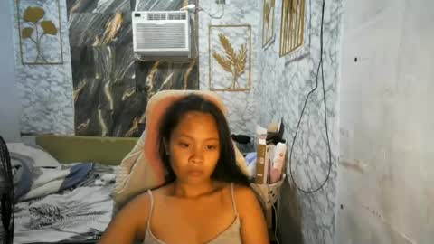 Snapshot of asian_salya chatting on June 14, 7:10 am asian_salya online show from June 14, 7:10 am