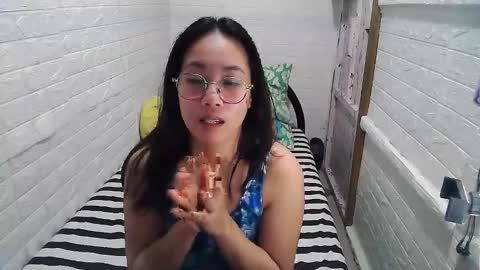 Trixie online show from February 13, 11:37 pm