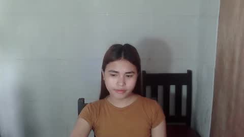Snapshot of asian_sofiaxxx chatting on November 19, 2:33 am Sofia online show from November 19, 2:33 am