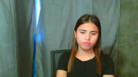 Snapshot of asian_sofiaxxx chatting on April 25, 8:28 am Sofia online show from April 25, 8:28 am