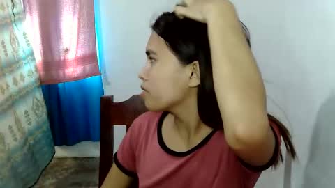 Snapshot of asian_sofiaxxx chatting on June 5, 7:14 am Sofia online show from June 5, 7:14 am