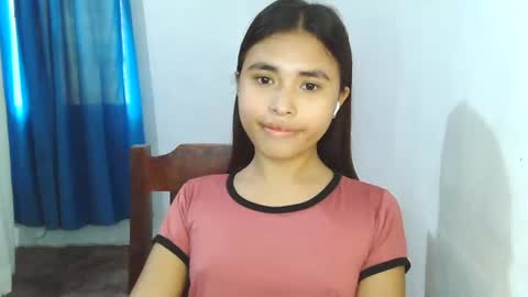 Snapshot of asian_sofiaxxx chatting on July 24, 12:41 am Sofia online show from July 24, 12:41 am