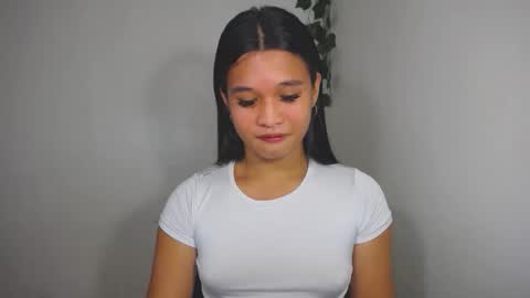 Yan online show from December 19, 9:44 pm