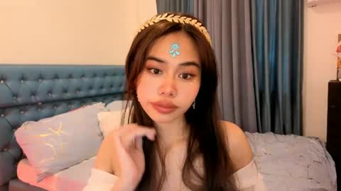 candy online show from January 17, 6:26 am