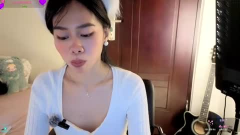 candy online show from June 26, 1:43 am