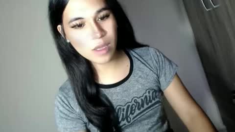 Snapshot of asianblk_barbiedoll chatting on March 31, 9:37 pm asianblk_barbiedoll online show from March 31, 9:37 pm