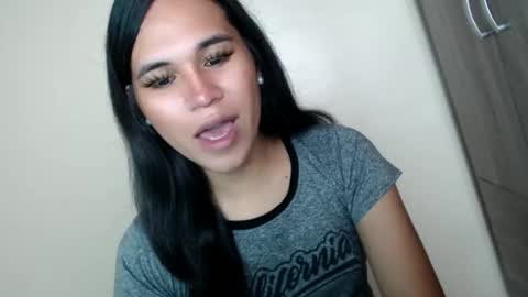 Snapshot of asianblk_barbiedoll chatting on April 18, 1:09 am asianblk_barbiedoll online show from April 18, 1:09 am