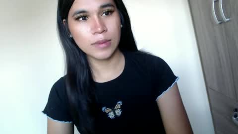 Snapshot of asianblk_barbiedoll chatting on June 3, 5:21 am asianblk_barbiedoll online show from June 3, 5:21 am