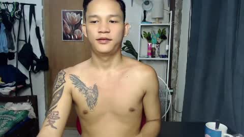 Snapshot of asianboycock14 chatting on May 16, 11:57 pm asianboycock14 online show from May 16, 11:57 pm