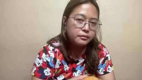 Snapshot of asianbunny10 chatting on October 14, 7:20 am Curvy online show from October 14, 7:20 am