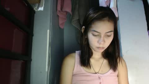 Snapshot of asiancharlotte chatting on December 19, 10:13 am asian charlotte online show from December 19, 10:13 am