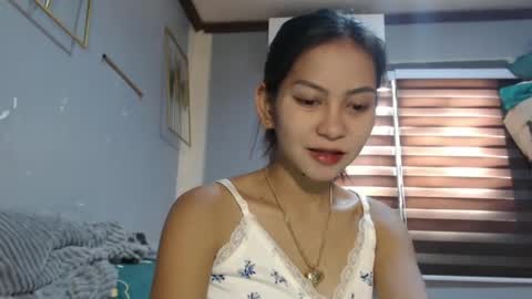Snapshot of asiancharlotte chatting on February 14, 5:51 am asian charlotte online show from February 14, 5:51 am