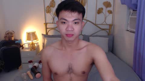 Snapshot of asiancock302816 chatting on February 23, 3:51 pm asiancock302816 online show from February 23, 3:51 pm