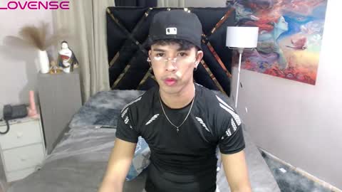 asiancum_peter online show from September 16, 11:11 am