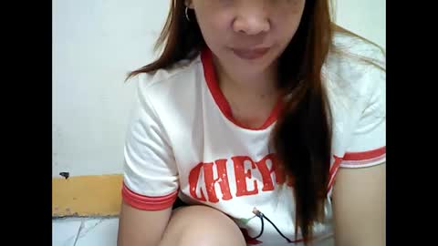 asiancutie143 online show from October 15, 7:03 pm