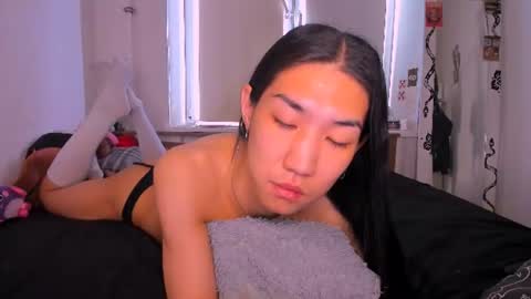 asiancvnt online show from July 5, 7:15 am