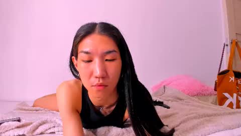 asiancvnt online show from July 29, 7:23 pm