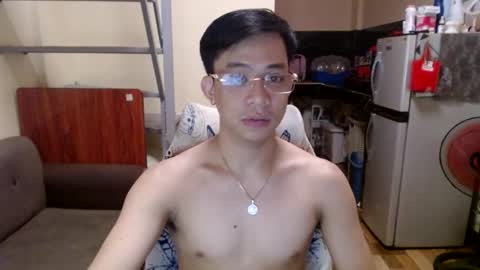 asiandreamboyx online show from February 6, 7:45 am