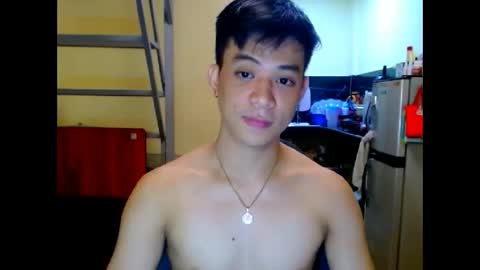 asiandreamboyx online show from March 13, 5:58 am