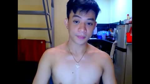 asiandreamboyx online show from March 14, 3:56 am
