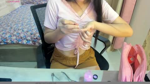 Snapshot of asianhot_babe chatting on April 8, 11:10 am Melody online show from April 8, 11:10 am