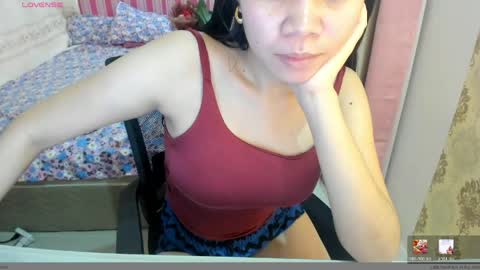 Snapshot of asianhot_babe chatting on April 15, 1:18 pm Melody online show from April 15, 1:18 pm